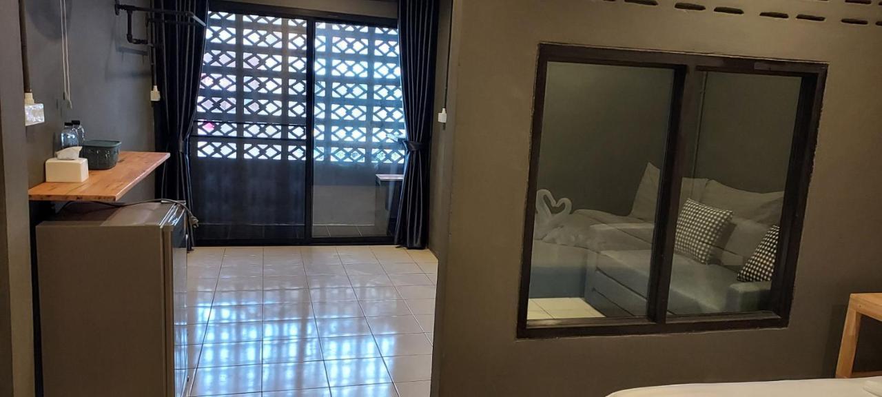 Loftel @ Nakhon Hostel Nakhon Szi Thammarat Kültér fotó
