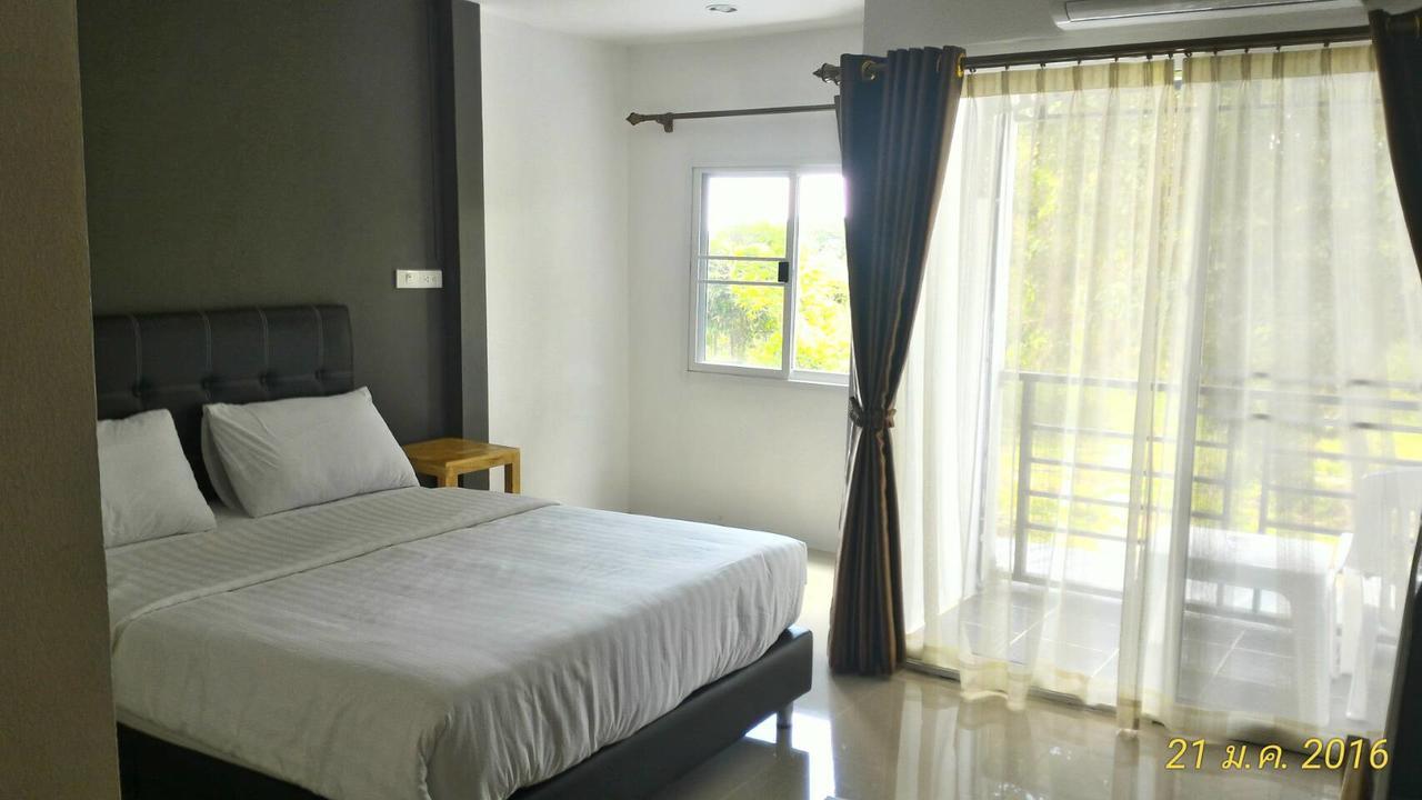 Loftel @ Nakhon Hostel Nakhon Szi Thammarat Kültér fotó
