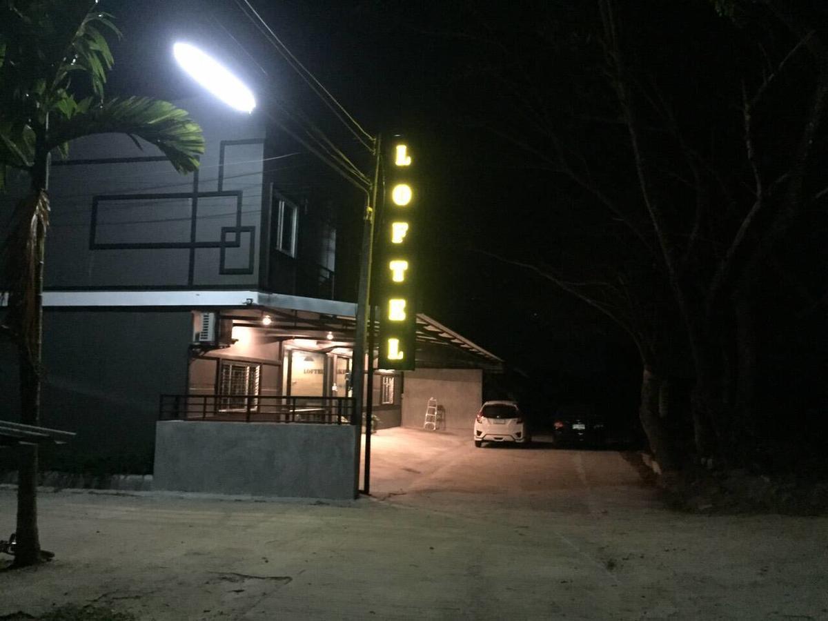 Loftel @ Nakhon Hostel Nakhon Szi Thammarat Kültér fotó