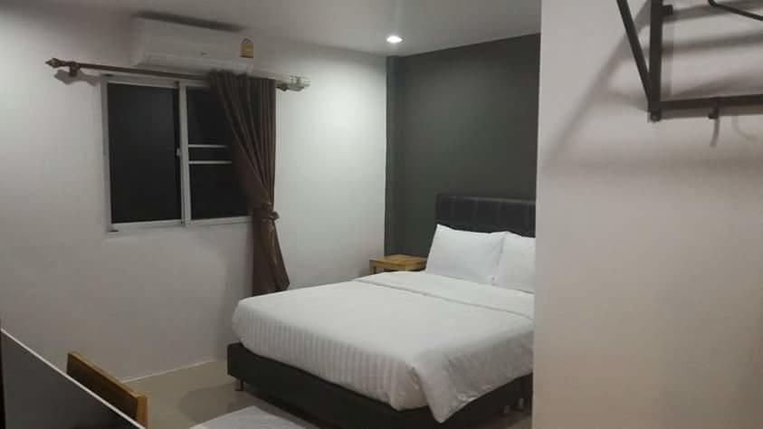Loftel @ Nakhon Hostel Nakhon Szi Thammarat Kültér fotó